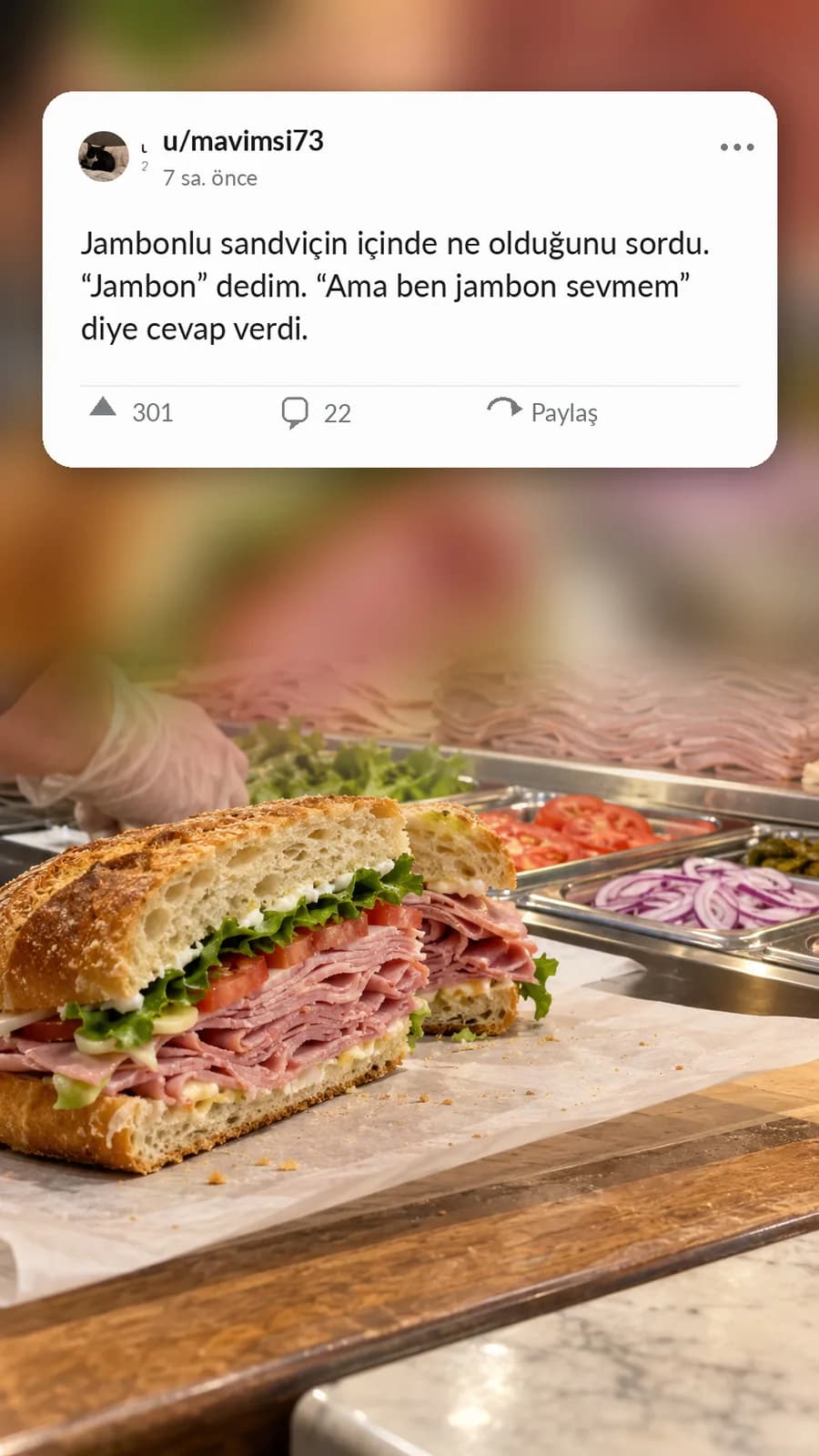 Jambonlu Sandviçin İçinde Jambon Olduğunu Öğrenince Vazgeçen Müşteri