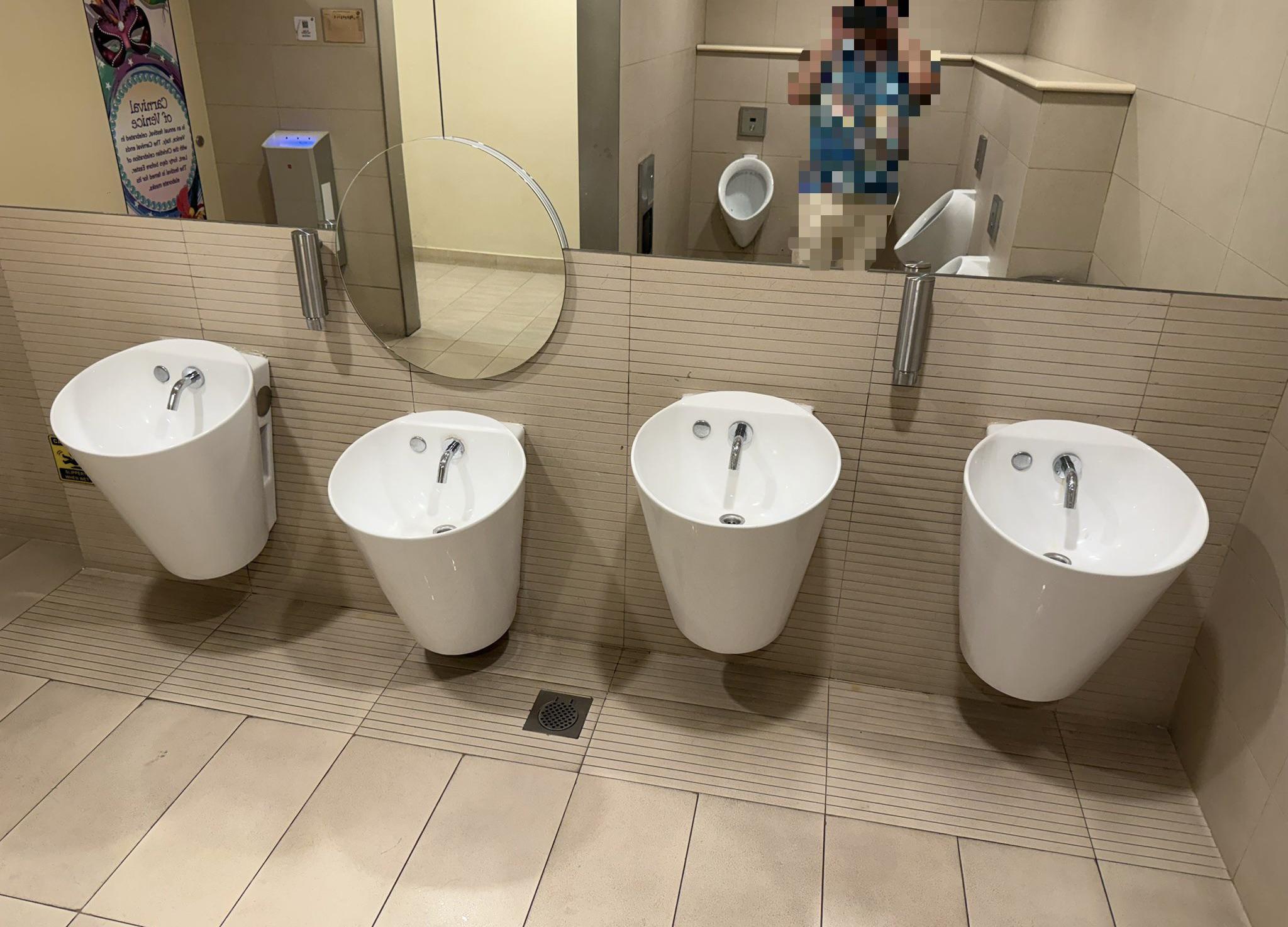 Acaba lavabo tasarımını nereden ilham almışlar...