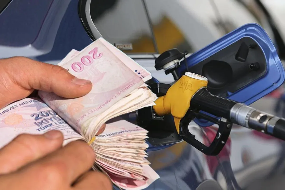 Benzin ve Motorinde 100 TL Sınırı 2027 İkinci Yarısında Aşılabilir