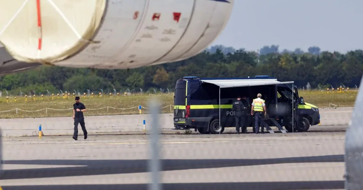 Almanya, Leipzig Havalimanı’ndaki Dron Saldırısından Rusya’yı Sorumlu Tuttu: Konsolosluk Kapatılıyor
