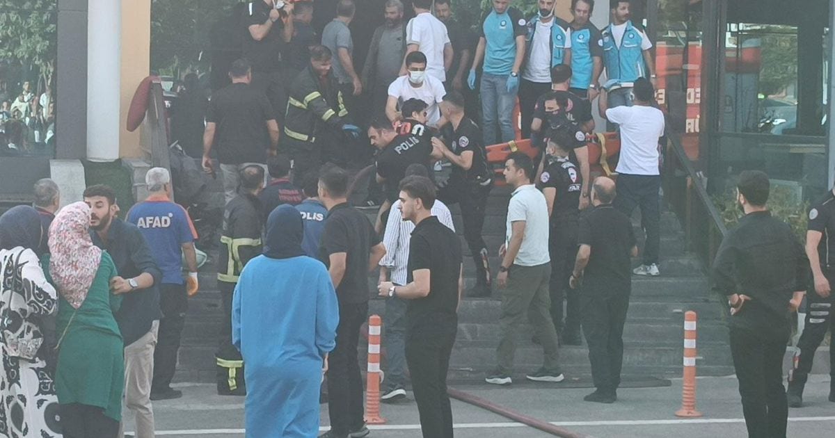 Batman’da spor salonunda yangın: 2 ölü, 1'i ağır 9 yaralı